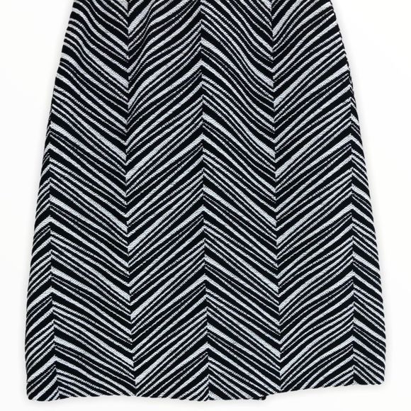 Escada Rendal Black & White Chevron Knit Midi Skirt - Picture 6 of 16